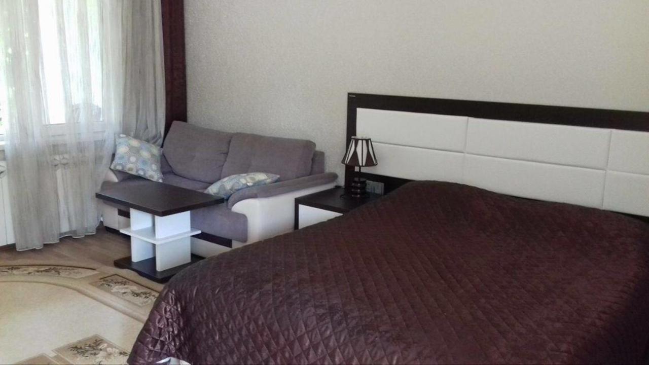 One Dom Cottage גאלבה מראה חיצוני תמונה