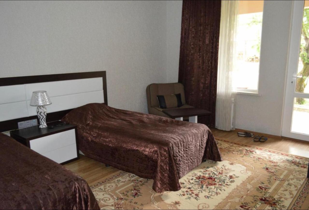One Dom Cottage גאלבה מראה חיצוני תמונה